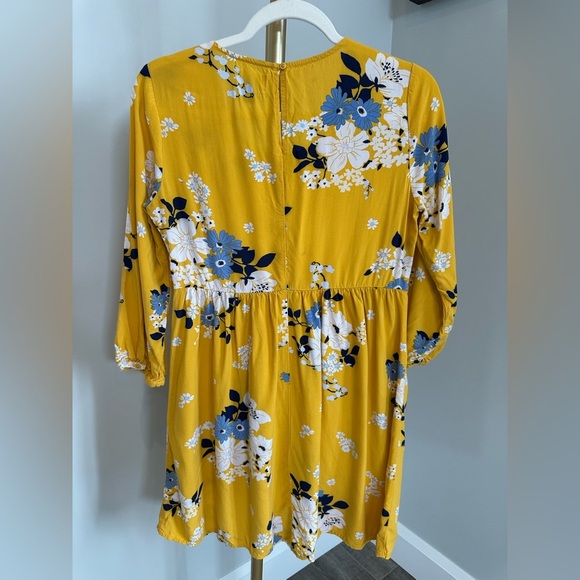 ❤️ Old Navy Yellow Floral 3/4 Sleeve Dress NWOT Small - Picture 9 of 9